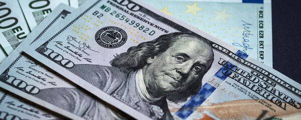Грашовыя купюры: еўра і долары Грашовыя купюры: еўра і долары - Sputnik Беларусь