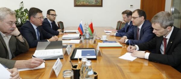 Министр энергетики РФ Александр Новак встретился с министром энергетики Беларуси Виктором Каранкевичем - Sputnik Беларусь