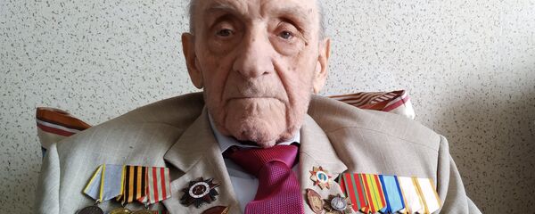 Ветэран Міхаіл Самонаў Ветэран Міхаіл Самонаў - Sputnik Беларусь