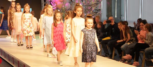 Дети на подиуме - Sputnik Беларусь