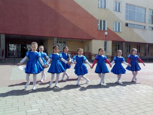 Парад профессий, Доска Почета и фонтан: как отметили Первомай в Могилеве - Sputnik Беларусь