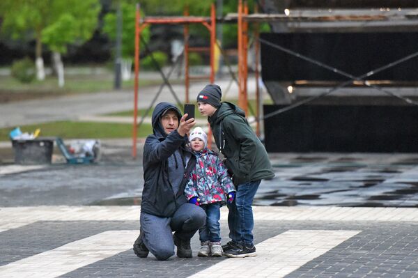 Самолет на постаменте станет новой меккой для селфи в Гомеле - Sputnik Беларусь