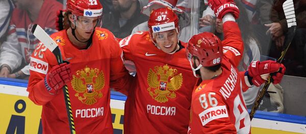 Россияне радуются победе над чехами на ЧМ - Sputnik Беларусь