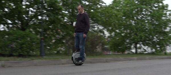 Чем удобно моноколесо и как с ним управиться - Sputnik Беларусь