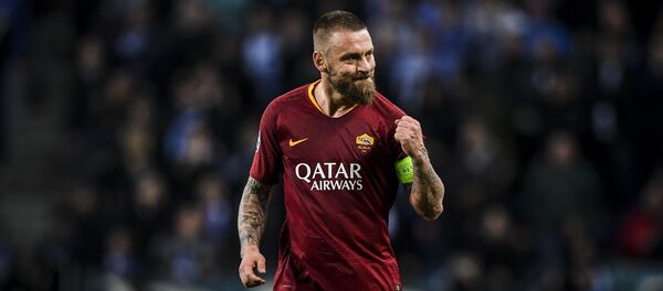 Итальянский футболист Даниэле Де Росси - Sputnik Беларусь