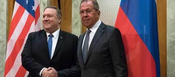 Министр иностранных дел РФ Сергей Лавров (справа) и госсекретарь США Майк Помпео - Sputnik Беларусь
