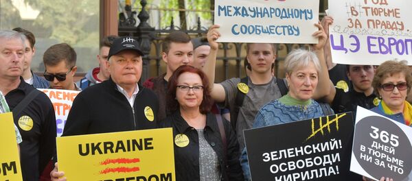 Акцыя ў падтрымку Кірылы Вышынскага ў Маскве Акцыя ў падтрымку Кірылы Вышынскага ў Маскве - Sputnik Беларусь