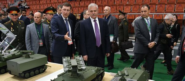 Госсекретарь Совета безопасности Станислав Зась на выставке MILEX-2019 - Sputnik Беларусь