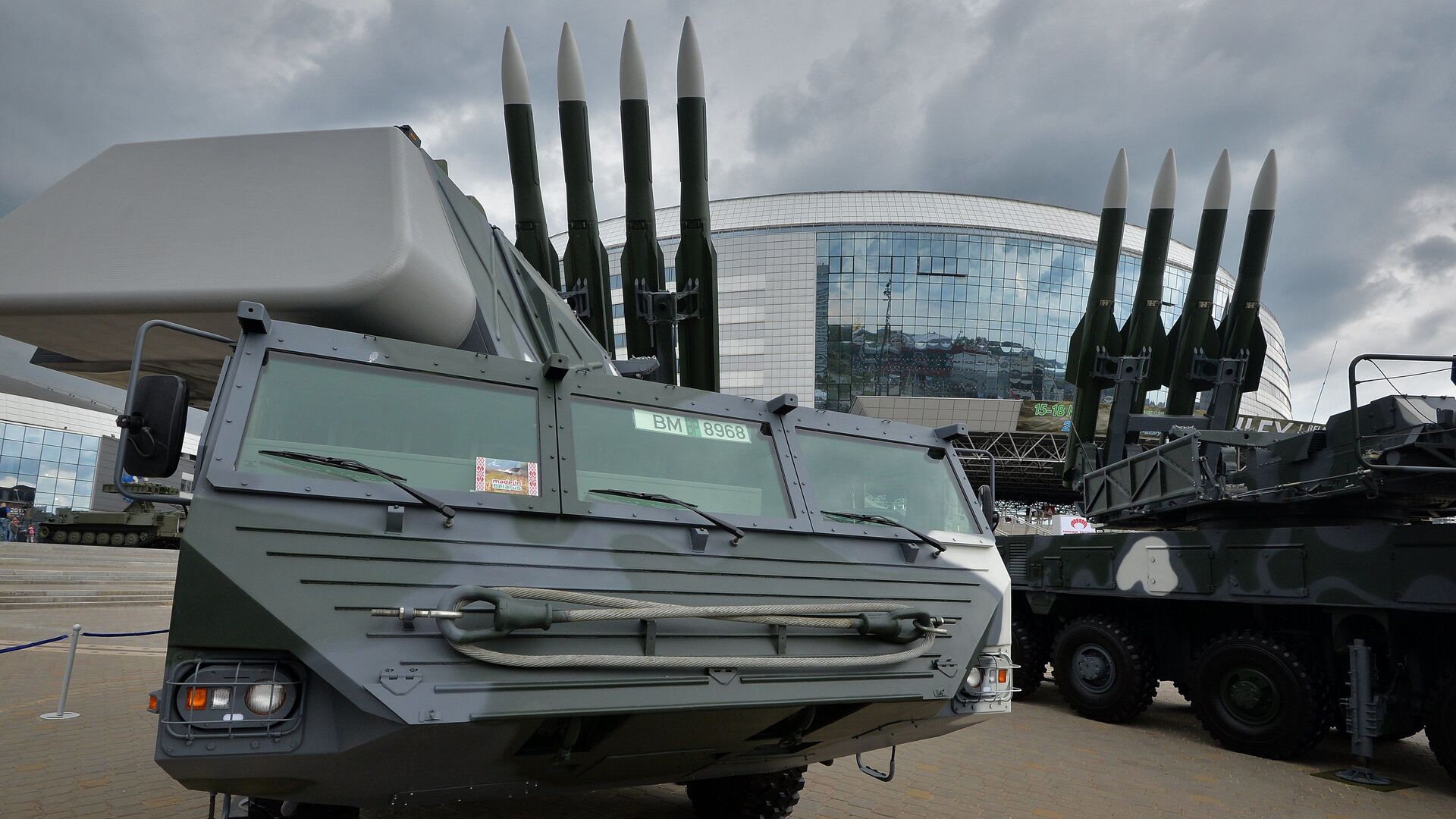 Представленный на MILEX 2019 ЗРК Бук Представленный на MILEX 2019 ЗРК Бук - Sputnik Беларусь, 1920, 21.05.2025