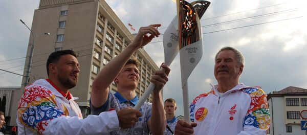 Агонь II Еўрапейскіх гульняў сустрэлі ў Гродна і праводзілі на БелАЭС - Sputnik Беларусь