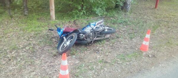 Водитель мопеда совершил наезд на пешехода в Витебском районе - Sputnik Беларусь