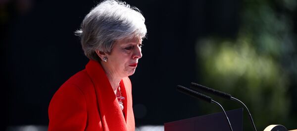 Премьер Британии Тереза Мэй объявила об отставке и на сдержала слез - Sputnik Беларусь