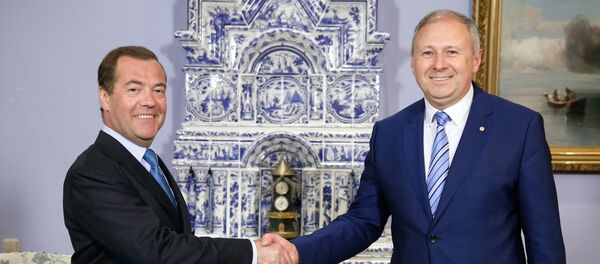 Сергей Румас и Дмитрий Медведев, архивное фото - Sputnik Беларусь