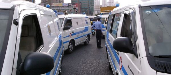Автомобили скорой помощи в Китае - Sputnik Беларусь