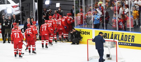 Игроки сборной России уходят с катка - Sputnik Беларусь