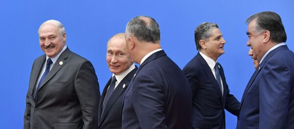 Расширение связей и координация: Путин рассказал о приоритетах ЕАЭС Расширение связей и координация: Путин рассказал о приоритетах ЕАЭС - Sputnik Беларусь