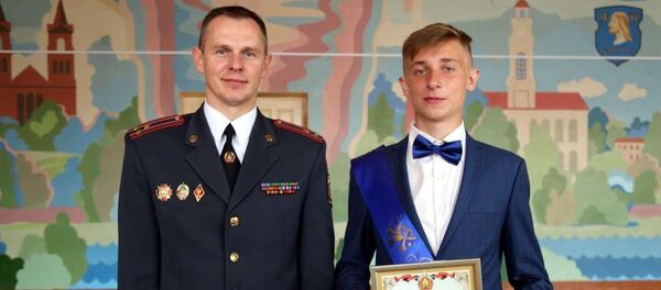 Евгений Гайко и начальник УВД Витебского облисполкома Михаил Гриб Евгений Гайко и начальник УВД Витебского облисполкома Михаил Гриб - Sputnik Беларусь