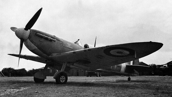 Британский истребитель времен Второй мировой войны Spitfire, архивное фото - Sputnik Беларусь