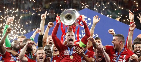 Футболисты Ливерпуля - победители Лиги чемпионов 2019 года Футболисты Ливерпуля - победители Лиги чемпионов 2019 года - Sputnik Беларусь