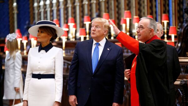 Американский президент с супругой в Вестминстерском аббатстве в рамках государственного визита в Лондон - Sputnik Беларусь