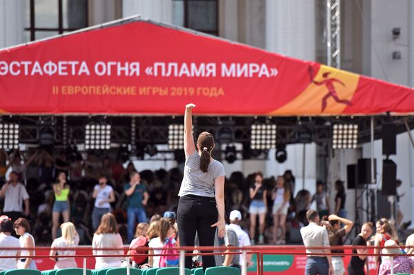 Пушистые петунии и чистые улицы: Гомель встречает Пламя мира - Sputnik Беларусь