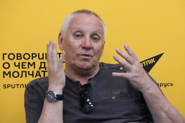 Победитель конкурса Игоря Крутого: не поеду на Евровидение – голос ломается Победитель конкурса Игоря Крутого: не поеду на Евровидение – голос ломается - Sputnik Беларусь