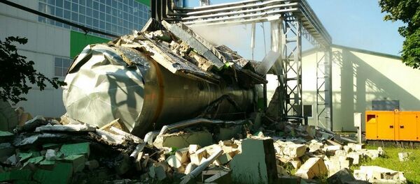 Последствия взрыва на территории ОАО Мостодрев - Sputnik Беларусь