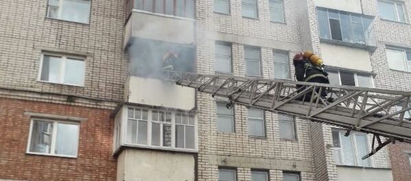 Пенсионерке подожгли балкон в Витебске Пенсионерке подожгли балкон в Витебске - Sputnik Беларусь