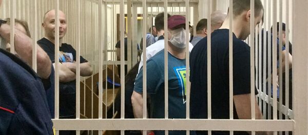 Членов группировки защищают 17 адвокатов, обвинение представляют два прокурора - Sputnik Беларусь