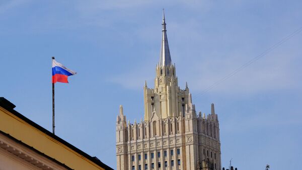 Здание министерства иностранных дел РФ на Смоленской-Сенной площади в Москве - Sputnik Беларусь