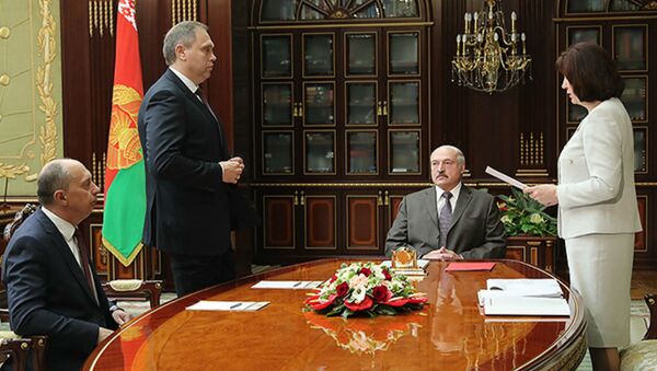 Президент Александр Лукашенко назначил Владимира Караника министром здравоохранения - Sputnik Беларусь