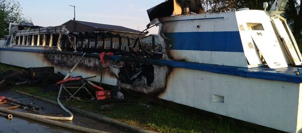 Горевший катер - Sputnik Беларусь