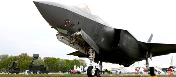 Истребитель F-35 Истребитель F-35 - Sputnik Беларусь