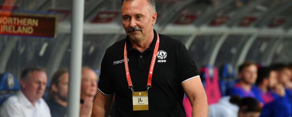 Бывший главный тренер сборной Беларуси по футболу Игорь Криушенко Бывший главный тренер сборной Беларуси по футболу Игорь Криушенко - Sputnik Беларусь