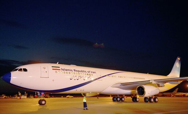 Президент Ирана Хасан Рухани прибыл на Airbus А 340-300 - Sputnik Беларусь