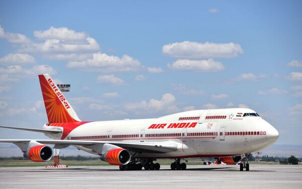 Премьер-министр Индии Нарендра Моди прибыл на самолете Boeing 747-400 - Sputnik Беларусь