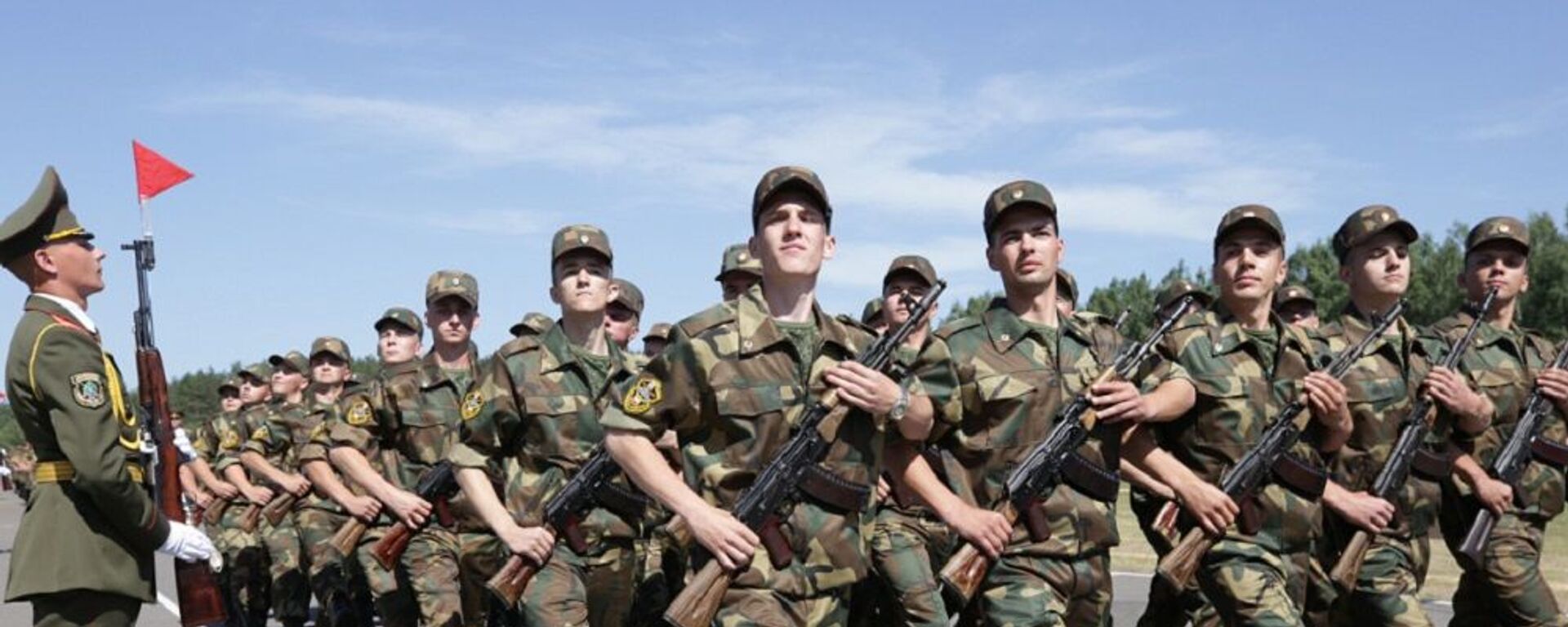 Военнослужащие нового пополнения принесли присягу - Sputnik Беларусь, 1920, 01.04.2026