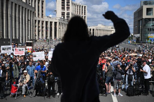 Митинг в поддержку Голунова прошел в Москве, журналист на акцию не пришел Митинг в поддержку Голунова прошел в Москве, журналист на акцию не пришел - Sputnik Беларусь