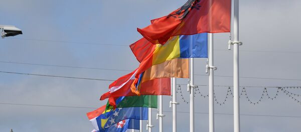 Флаги стран-участниц II Европейских игр - Sputnik Беларусь