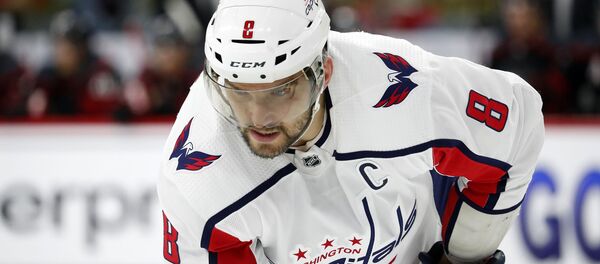 Российский хоккеист Александр Овечкин Российский хоккеист Александр Овечкин - Sputnik Беларусь