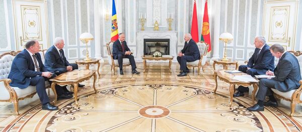 Игорь Додон и Александр Лукашенко - Sputnik Беларусь