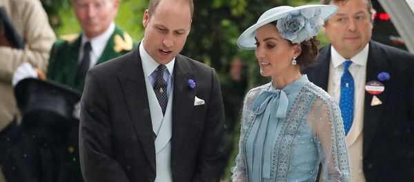 Принц Уильям и Кейт Миддлтон Принц Уильям и Кейт Миддлтон - Sputnik Беларусь