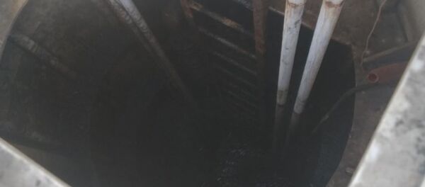 Колодец, в которой провалился мужчина  - Sputnik Беларусь