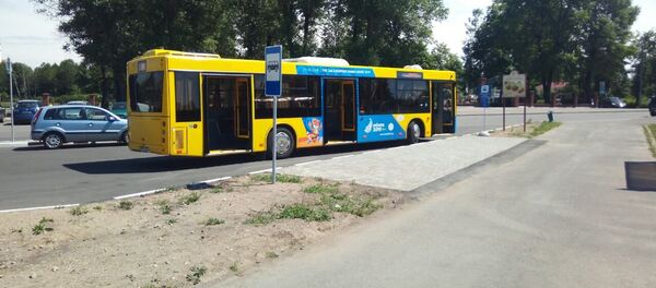 Автобус, на котором можно добраться до гребного канала - Sputnik Беларусь