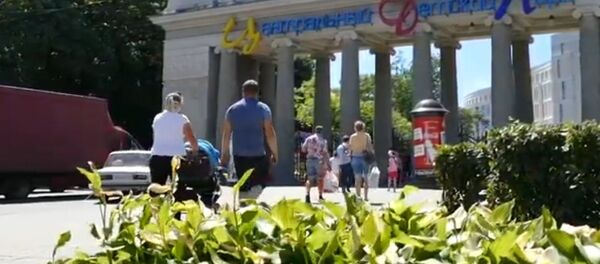 Не паникуйте! В МВД рассказали, что делать, если ребенок потерялся в толпе - Sputnik Беларусь