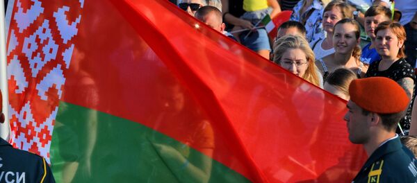 Лукашэнка гатовы ўзяць чыстых расійскіх спартсменаў пад беларускі сцяг Лукашэнка гатовы ўзяць чыстых расійскіх спартсменаў пад беларускі сцяг - Sputnik Беларусь