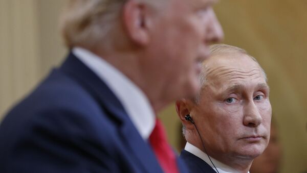 Владимир Путин и Дональд Трамп, архивное фото - Sputnik Беларусь