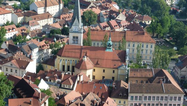 Вид на центр города со Смотровой башни Люблянского замка в столице Словении Любляне - Sputnik Беларусь