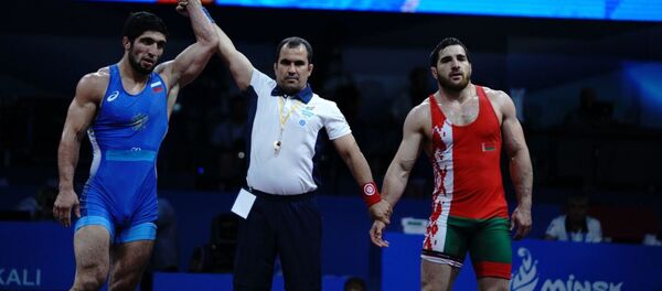 Финальный поединок по вольной борьбе в весовой категории до 86 кг Финальный поединок по вольной борьбе в весовой категории до 86 кг - Sputnik Беларусь