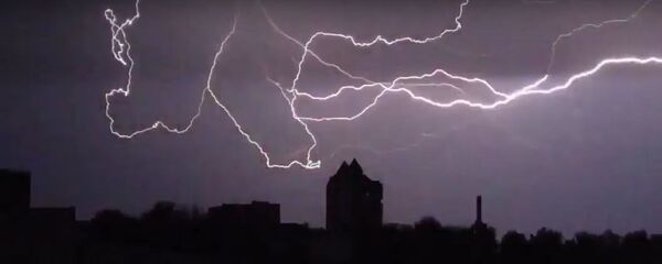 Инфернальная ночная гроза в Могилеве  - Sputnik Беларусь